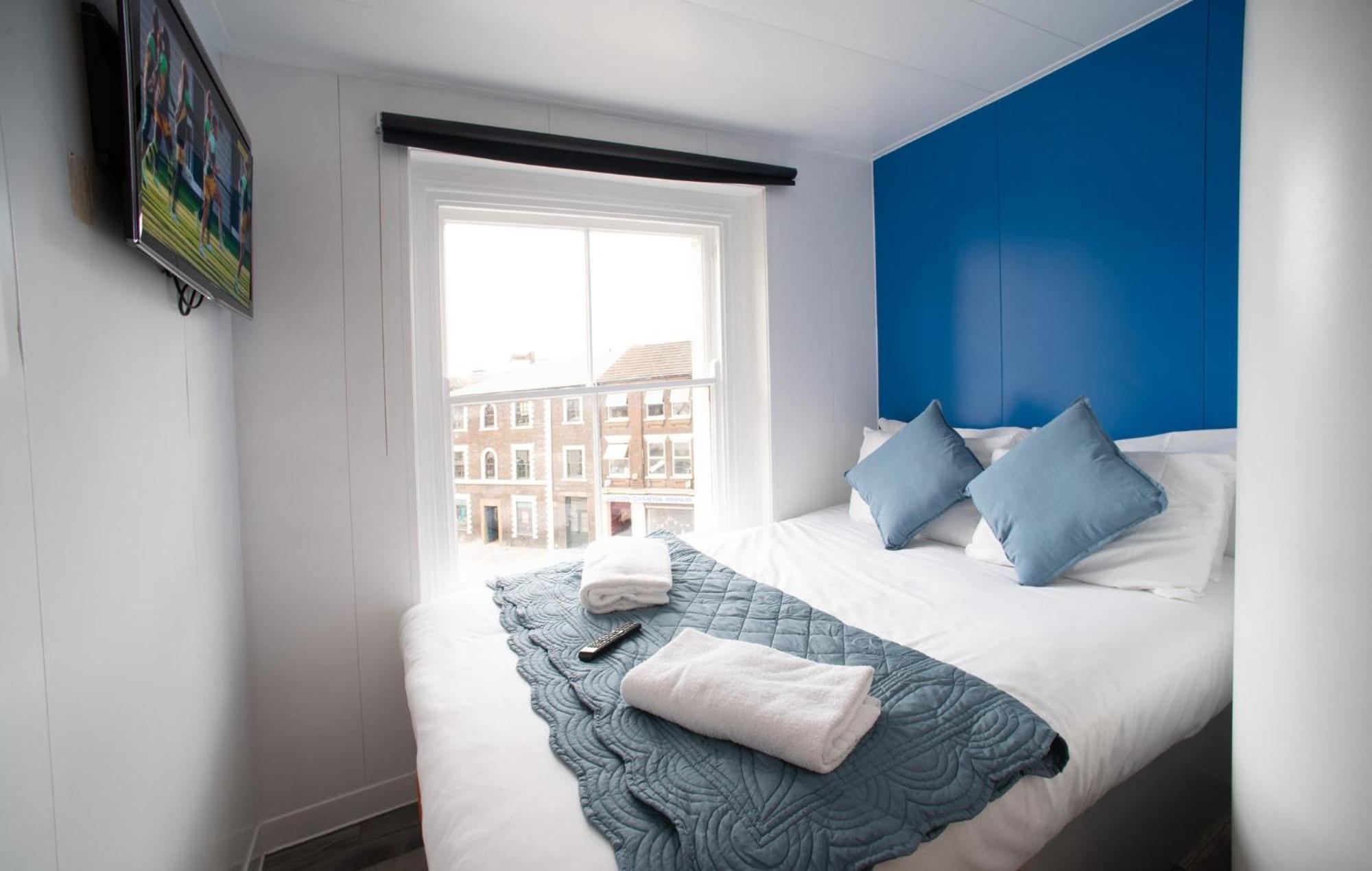 easyHotel London Luton Luton  Exterior foto