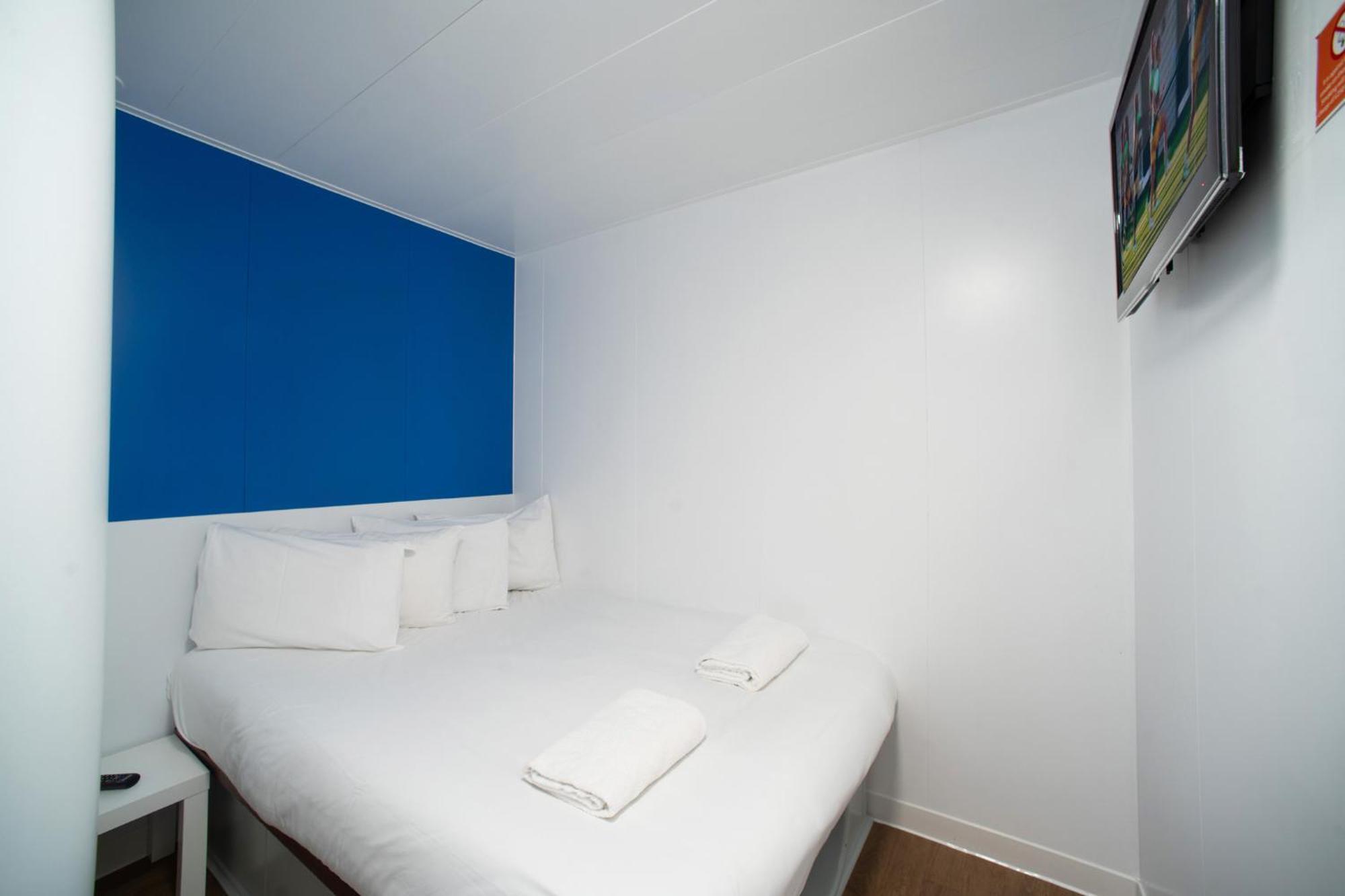 easyHotel London Luton Luton  Exterior foto
