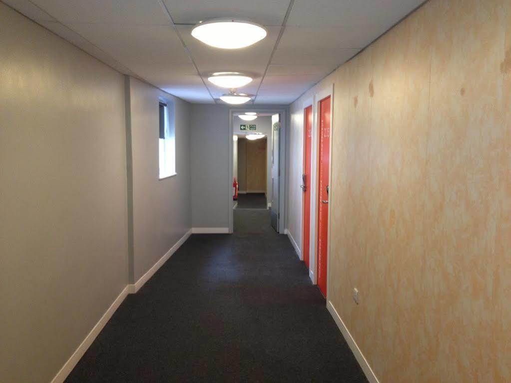easyHotel London Luton Luton  Exterior foto